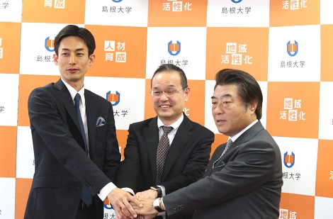 記者会見20180330.jpg