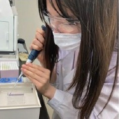 学生2