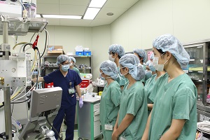 臨床工学技士業務見学 臨床工学技士業務見学
